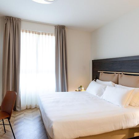Hatelier Garda Home By Enjoy Garda Hotel Peschiera del Garda Luaran gambar
