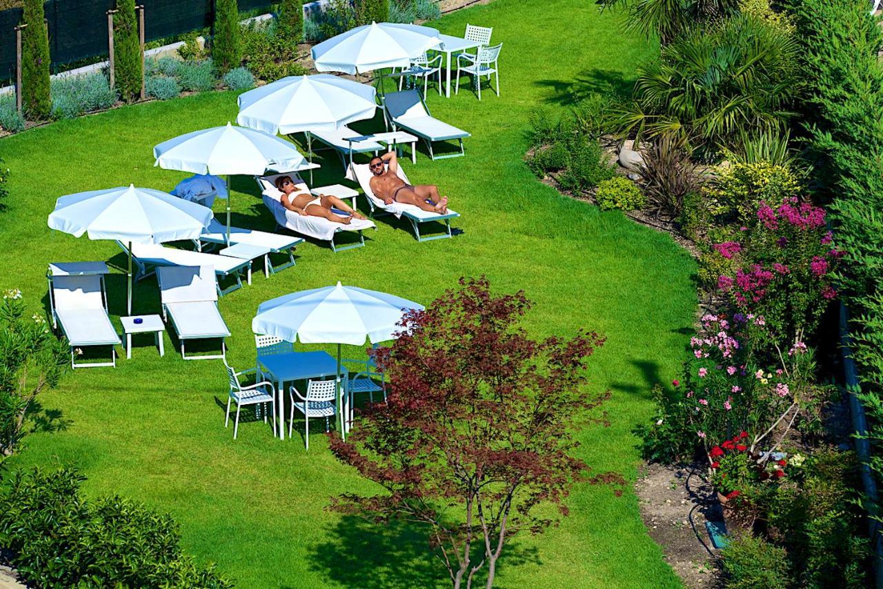 Hatelier Garda Home By Enjoy Garda Hotel Peschiera del Garda Luaran gambar
