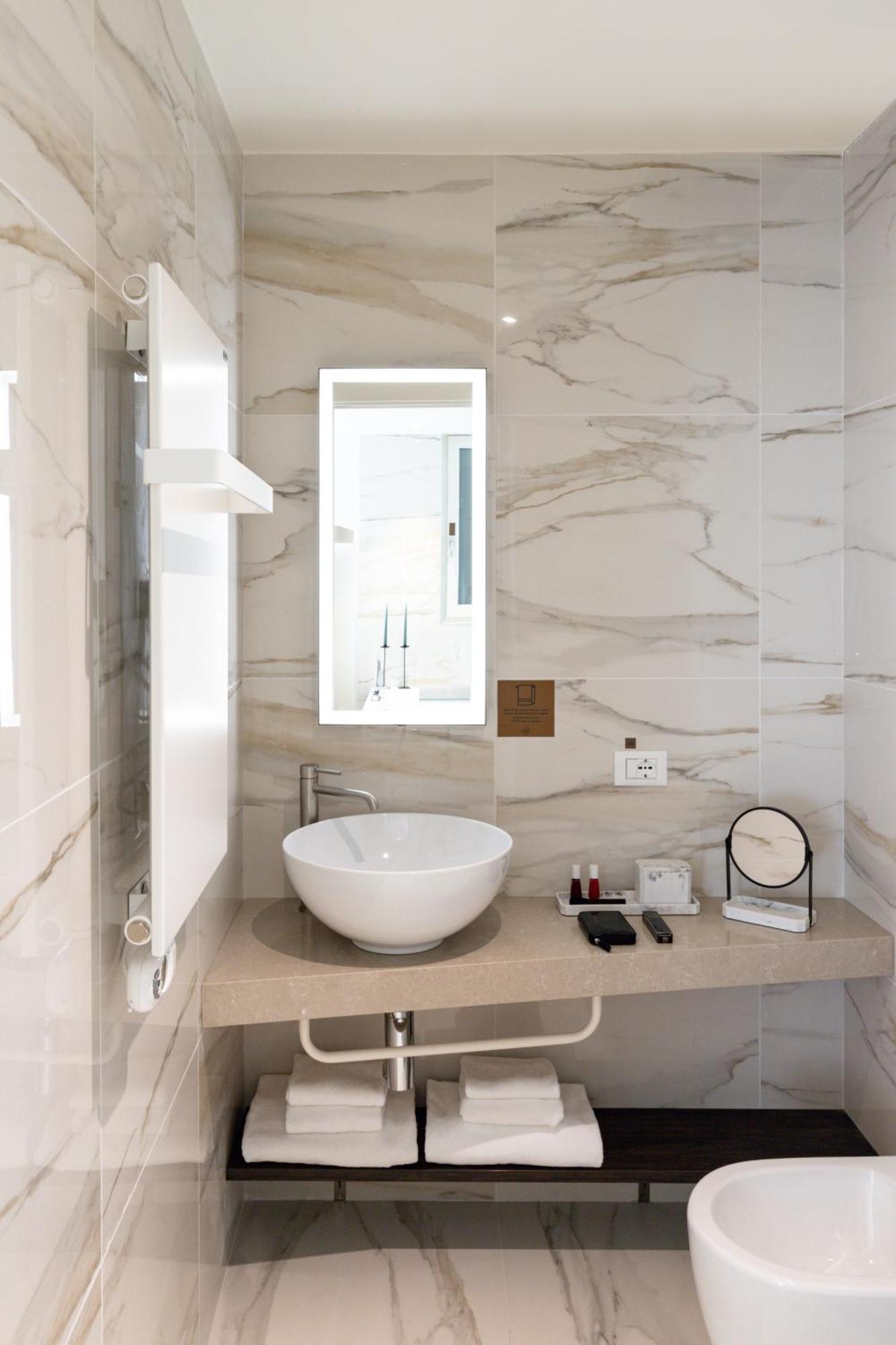 Hatelier Garda Home By Enjoy Garda Hotel Peschiera del Garda Luaran gambar