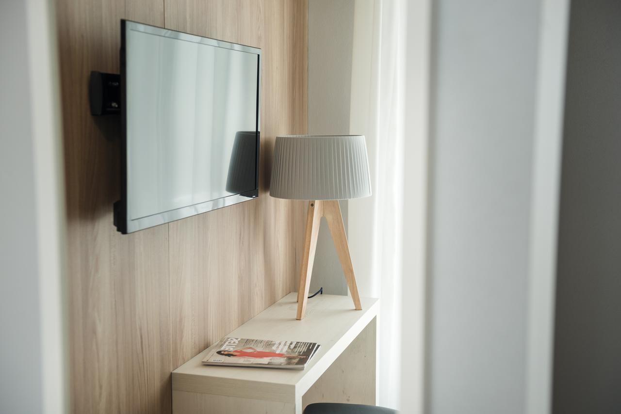 Hatelier Garda Home By Enjoy Garda Hotel Peschiera del Garda Luaran gambar