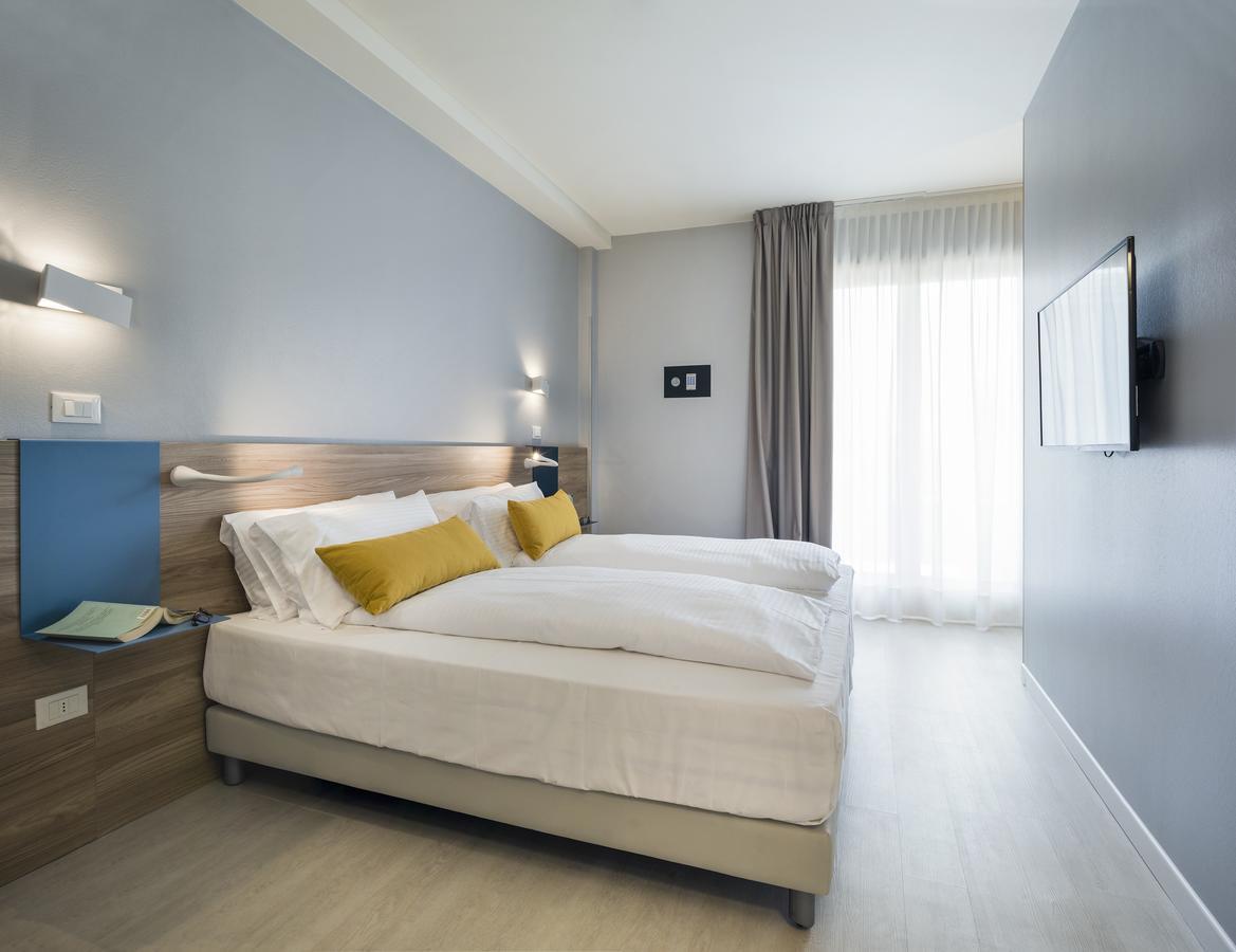 Hatelier Garda Home By Enjoy Garda Hotel Peschiera del Garda Luaran gambar