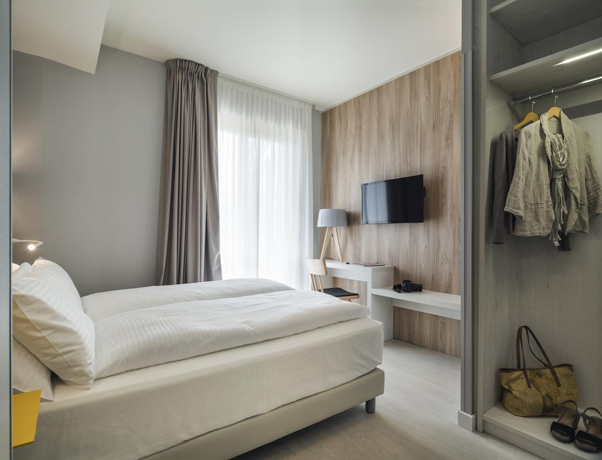 Hatelier Garda Home By Enjoy Garda Hotel Peschiera del Garda Luaran gambar